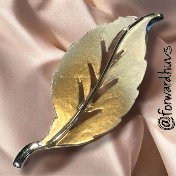 Bundle Sale 3 for $15 | Gold and Cream-Colored Leaf Brooch - Picture 1 of 11